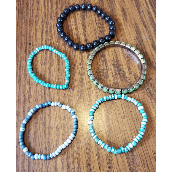 Lot of 5 Womans Vintage Beaded Elastic Friendship Bracelets - Picture 1 of 15